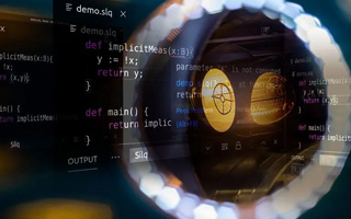 舞钢 ,php声明和调用变量的符号是什么？